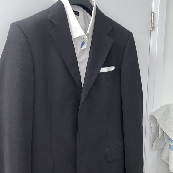 Hugo Boss Stretch Sports Jacket Size 40 US, 50 EU. 3 Button Closure. 96% Wool - Picture 3 of 10